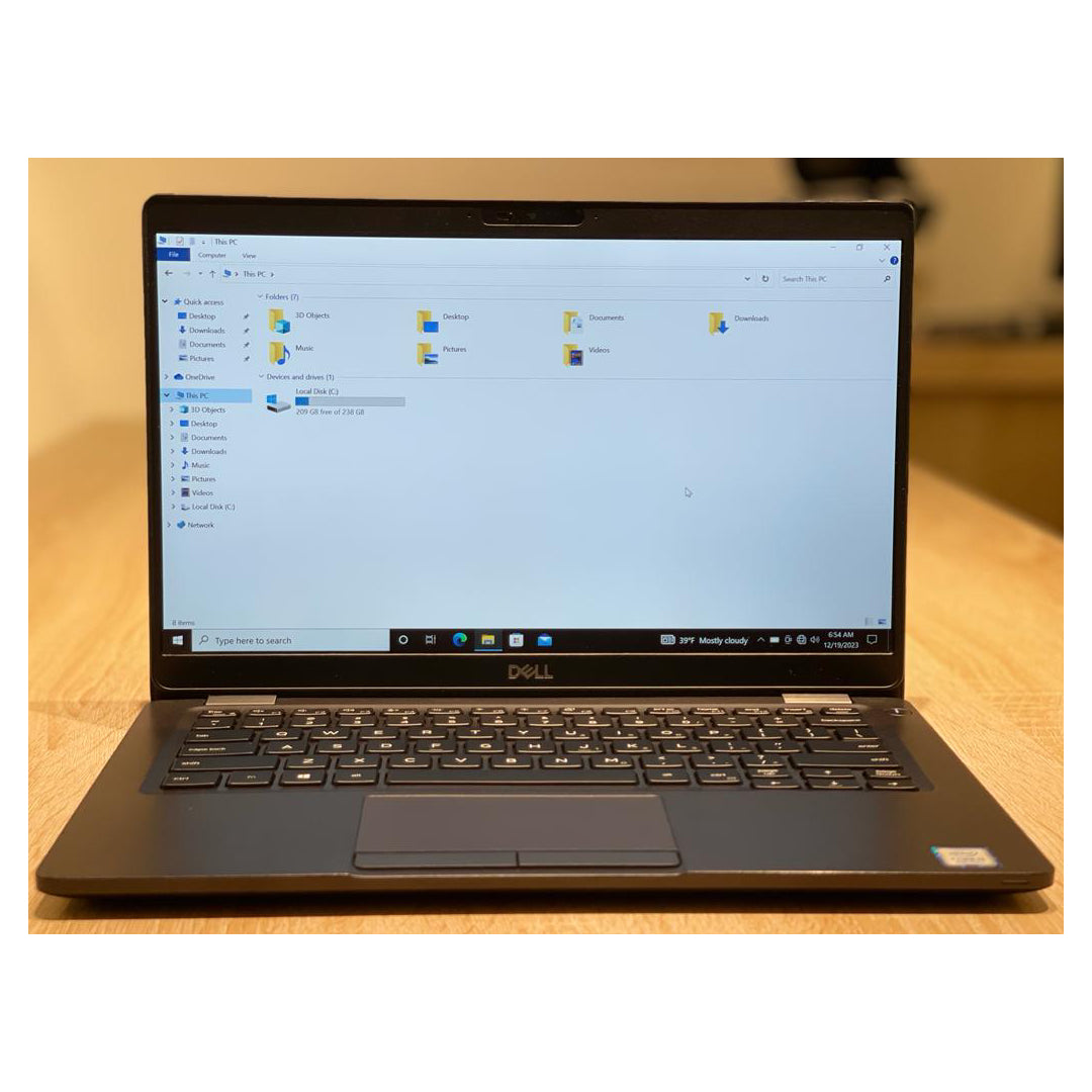Dell Latitude 5300 – 13.3" / Core i5 (8th Gen) / 8GB / 256GB SSD – Black