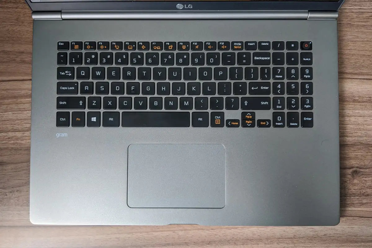 LG Gram 17 | Core i7-11th Gen | 16 x 1TB | 17" HD Display